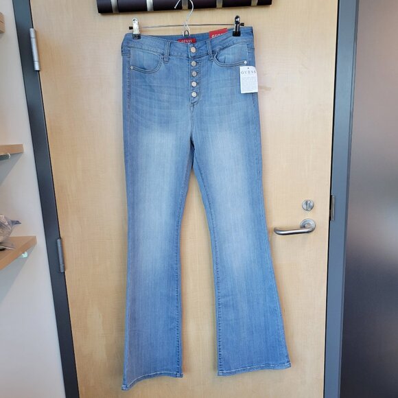 NWT Guess Kirica Button Front Flare Jeans - Picture 1 of 11
